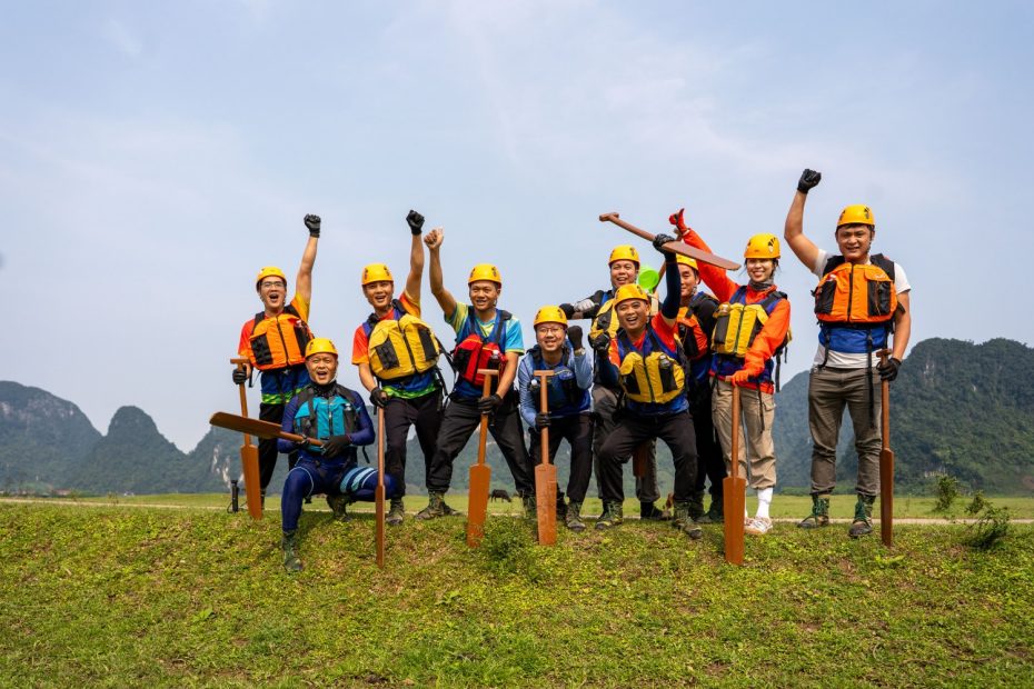 Team building giúp nhân viên được vui chơi hết mình và thư giãn